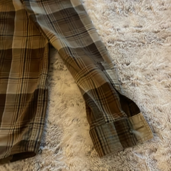 Eddie Bauer Large Men’s Button Down Shirt - Picture 8 of 10